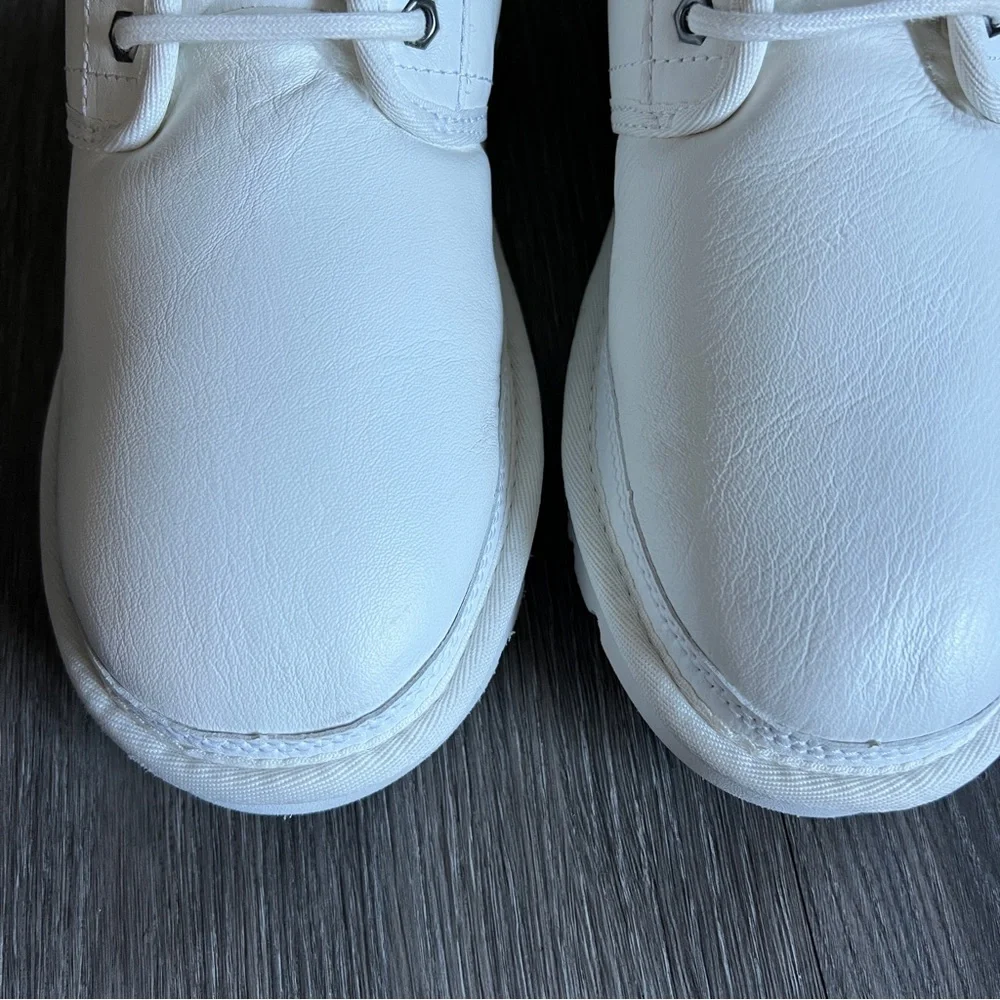 UGG Neumel Leather Men’s Chukka Boots Size 9 - Picture 2 of 9